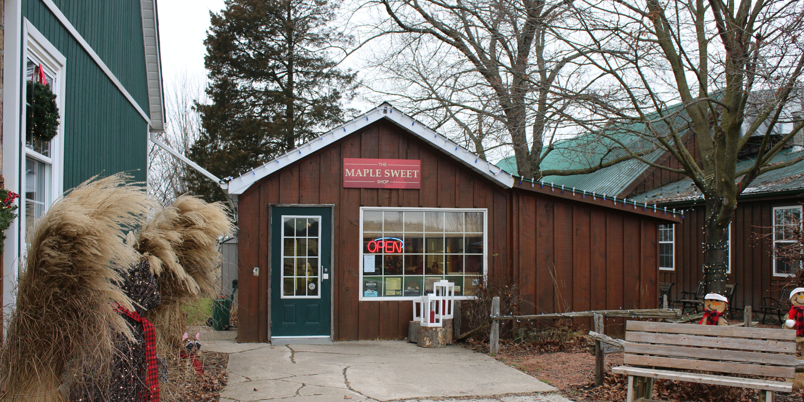 White Meadows Farms offers a variety of maple-inspired treats in their storefront.