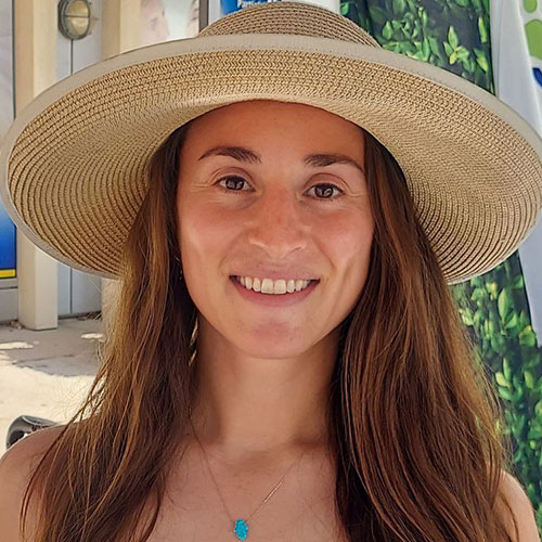Headshot of Eleanor Pineau
