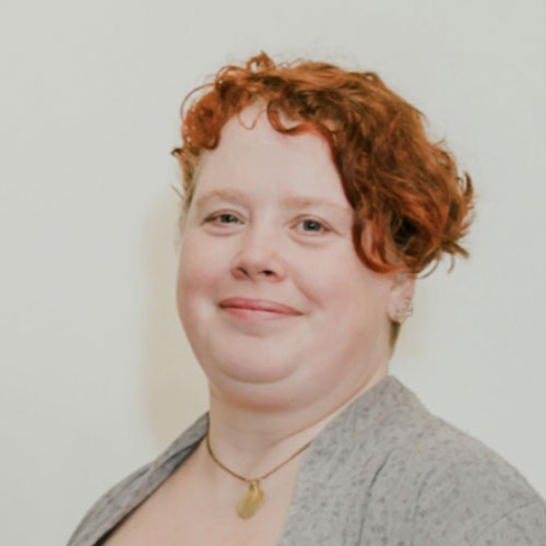 Headshot of Kate Leathers